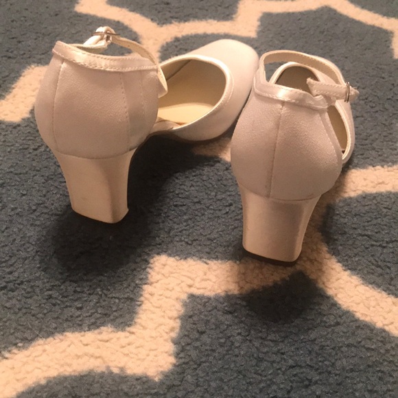 Bridal shoes from David’s Bridal - Picture 5 of 5